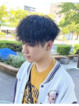 フォーコーナーズカットショップフェイビーズ 名古屋西(FourCornersCutShop favey's) 波巻きスパイラルパーマ