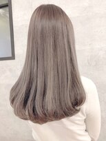 ロンド ルージュ 銀座店(Lond rouge)&nbsp;ミディアムレイヤーカット/チャコールグレー/顔周り/前髪/銀座