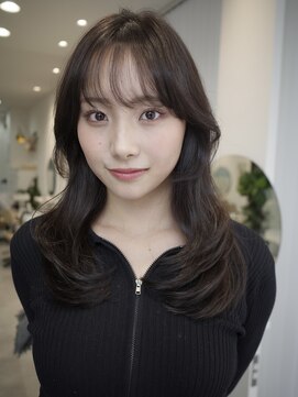 ヌヌ 渋谷 原宿 明治神宮前(nunu) レイヤーカットウルフカットボブグレージュオリーブべージュ