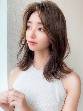 エイミーバイアフロートザガーデン 浦和店(amie by afloat the garden) 小顔に見える！くびれミディアムレイヤー【浦和】