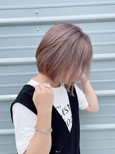 アトレ(attrait)&nbsp;大人のベージュカラー