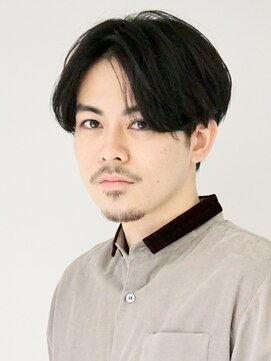 シルフィ(sylph) ビジネスでも◎不動の人気センターパート(メンズカット)