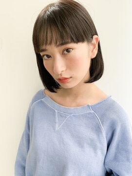 アンヘアー(UNHAIR by shiomiH) ナチュラル可愛い!耳だしショートボブ×アースカラー