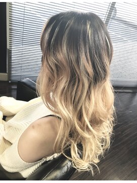 トータルビューティーサロン カラット(total beauty salon KARAT) KARATスタイル