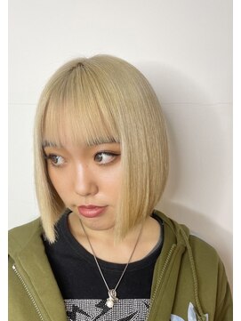 ミモザワークス(Mimosa Works) white bronde と LINE bob