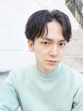 マイロ(mailo) ビジネスマンOKな大人センターパート×ニュアンスパーマ