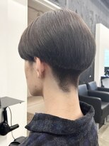 ココ 本八幡(KOKO)&nbsp;波巻きツイストスパイラルフェザーパーマ刈り上げセンターパート