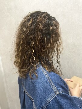 リアイス(Re:ICE) 外国人風ハイライトブリーチパーマ