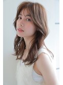 大人可愛い柔らかブランジュカラーレイヤーカット