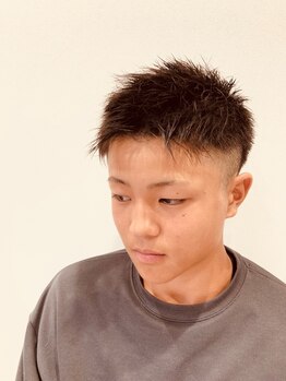 マル(maru。)の写真/男性のお客様も大歓迎★オフィススタイルから遊び心のあるスタイルまで、幅広くご提案致します♪