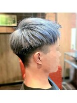 ヘアスタジオ ガロウ(hair stuido garou)&nbsp;短髪シルバーアッシュ
