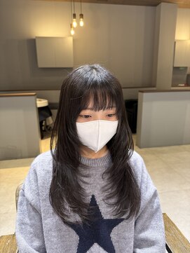 エマピボット 中川本店(EMA PIVOT) あご先から入るレイヤーカット♪