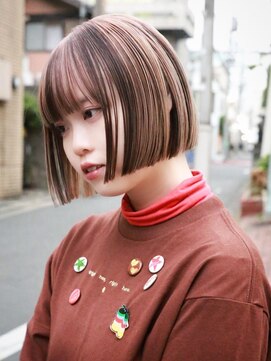 キャロルガーデンズ ボコカ 表参道(Carroll Gardens bococa) 【azu】ブリーチカラー デザインカラー ベージュ