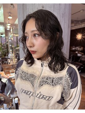 DaB代官山ミディアムウルフレイヤーパーマ前髪なし
