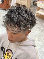 マキシム ナカイ(MAXIM NAKAI)&nbsp;ツイストスパイラルホワイトメッシュハイライトカラーフェード