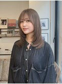 札幌レイヤー　ヌーディベージュミディアムレイヤー