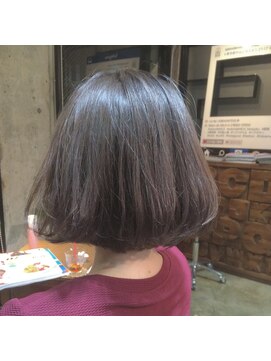 サロンドミルク 原宿(salon de MiLK) 【サロンドミルク原宿】ぱっっつんグレー