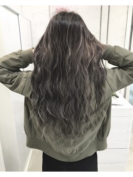 バンクスヘアー(BANK'S HAIR) グレーハイライトバレイヤージュ