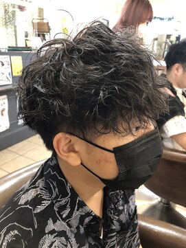 キャンバス バイ ネオリーブ 横浜西口(Canvas by neo.) 横浜★攻めのスパイラルツイストパーマ