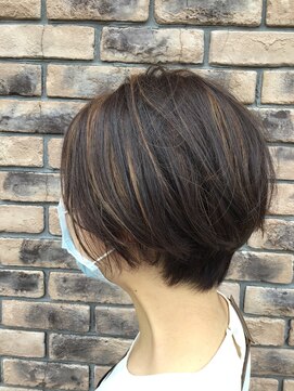 ラカットゾーン(la kutt zone) ショートボブ ハイライト ダブルカラー