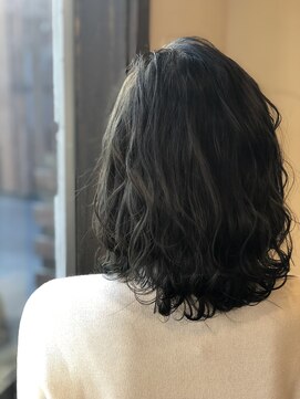 ソイルアヴェダ ららぽーと沼津店(SoilAVEDA) 透け感_カーキーグレージュ_レイヤーカット【ららぽーと沼津】