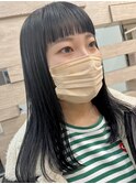 黒髪ロングxぱっつん前髪