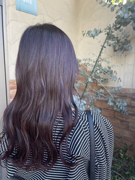 シー 岡崎(,SHE) レッドバイオレットカラー