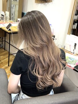 ファヴォリヘアー(favori hair) シャドールーツ/ロング