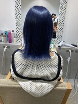 コレット 宇都宮(collet Gigi)&nbsp;斜めバング/グレージュカラー/デザインカラー/ブルーブラック