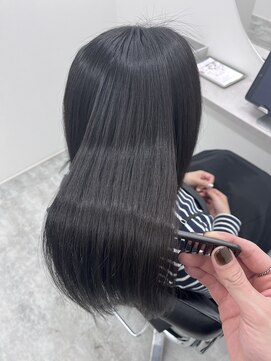 トイロ(toiro) 髪質改善縮毛矯正［髪質改善ストレート］