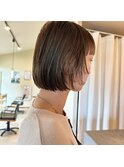 カーキベージュミニボブ