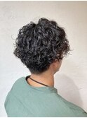 束感ショートツーブロックマッシュ波巻き/池袋/池袋東口
