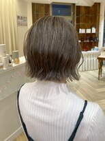 ユーシャンボール(U-CHAMBORD)&nbsp;ほの揺れエアリーボブ【寝屋川/髪質改善/白髪ぼかし】