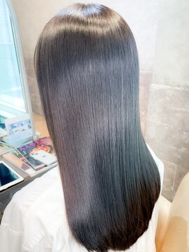 ソワリー 栄(THOiRY) 大人気！！地毛風ストレート♪縮毛矯正は任せてください