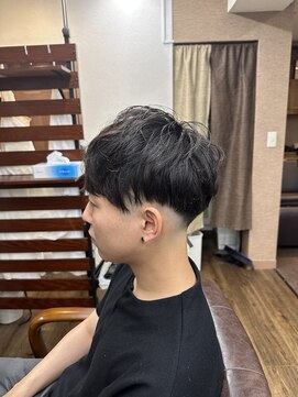 美容室 クルー(Crew) 2ブロックのスキンフェード