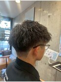 10代20代メンズパーマニュアンスパーマ刈り上げショート