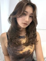 ヨロ 上野(YOLO)&nbsp;ハイライトカラーミルクティーベージュケアブリーチダブルカラー