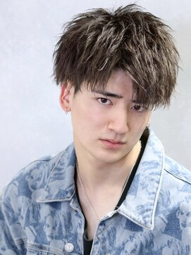 men's salon es. 新宿 メンズカット/メンズパーマ/メンズヘア【メンズサロン エス】 ニュアンスパーマ/波巻きツイストスパイラル[新宿/メンズ/men's]