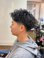 カズミ(KAZMI)&nbsp;ツイストスパイラルパーマ