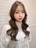 ゲーム 梅田(GAME) ベージュ×透明感×コテ巻き