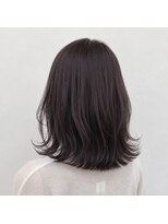 アンリエラ(Unliera) 伸ばしかけくびれレイヤー/パープルブラウン/松山美容室