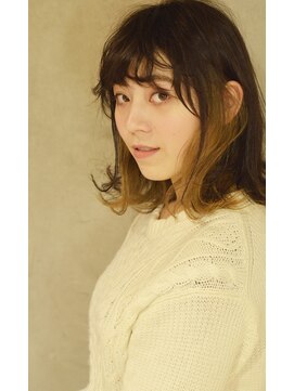 コイ(coii) ☆ナチュラルベージュのインナーカラーロブ☆【coii】