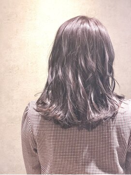 カルテット(Quartett) 【Quartett】アッシュグレージュ×セミディ