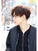 ネイビー(NAVY)&nbsp;横顔キマる 前下がり 大人なマッシュ 社会人 ビジカジ