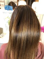 ヘアー バイ ミーズ(hair by Mii’s)&nbsp;髪質改善tr【酸熱tr】