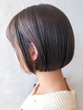 アイティー バイ アルバム 浦和店(IT by ALBUM) インナーバング_外ハネボブアッシュブラウンネオウルフ_ba280353