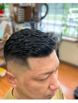 カットハウス コヤマ&nbsp;サイドパートフェードパンチパーマ