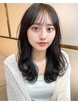 アフロートリノ(AFLOAT Leino)&nbsp;ワンカールレイヤー　顔まわり　パッツンシースルー前髪