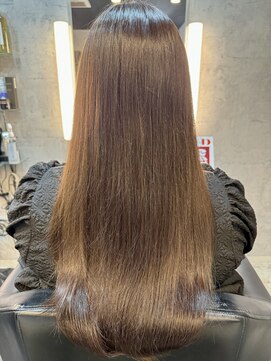 ファクトリービス(FACTORY bis) 20代Ｉ様　白髪抑制カラー＋オーダーメイドトリートメント