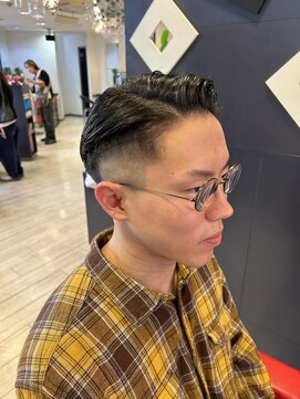 フリーダム ヘアー ザ ムー(Freedom Hair THE MOO) バーバースタイル